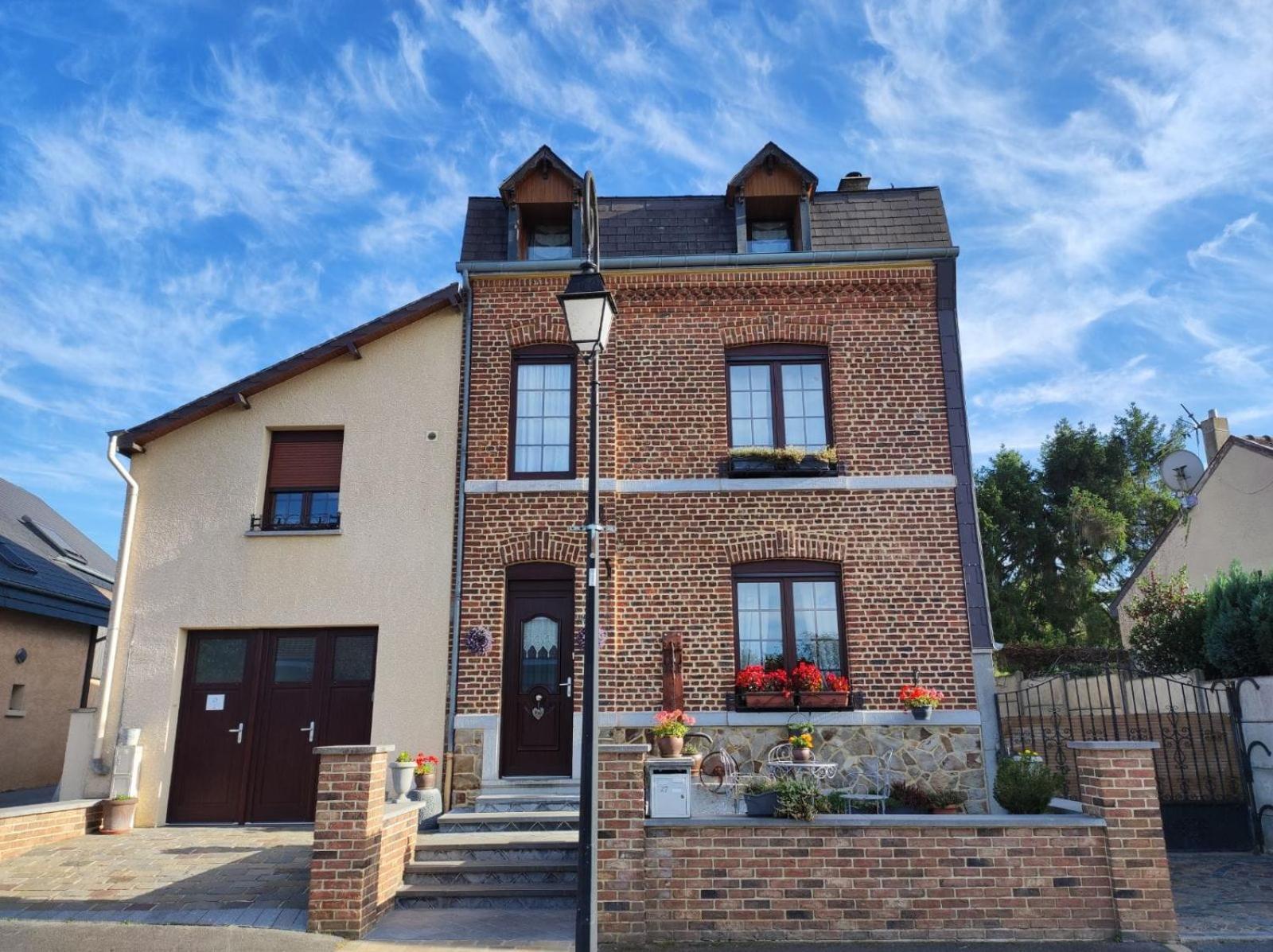 Appartement Gaston Vireux-Wallerand エクステリア 写真